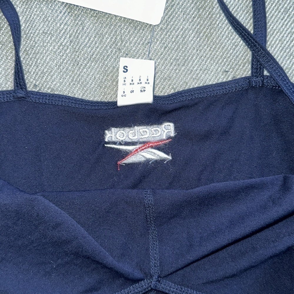 NWT  Reebok Tank - Picture 3 of 3